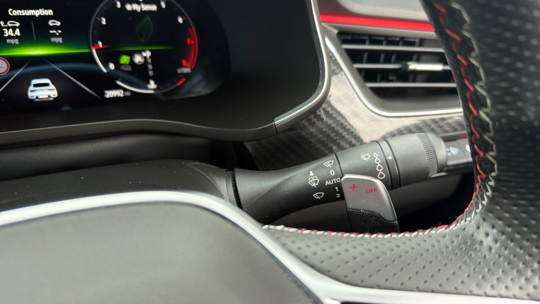 Renault Arkana 1.3 Mild hybrid 140 R.S. Line 5dr EDC Petrol Estate